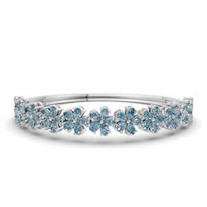Nouveau design, dernière arrivée : Bracelet jonc ouvrable en or 14 carats pour femme, avec diamant de laboratoire bleu glace taille poire en forme de pétale (1 carat) Tw. - Product Image 5