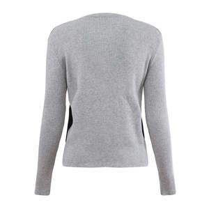 Cómodo Cárdigan Informal de Invierno de Algodón para Mujer de Talla Grande con Botones Cubiertos, Estilo Fraternidad Griega - Product Image 4