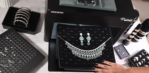 El Trusure MAX es una máquina de detección de diamantes cultivados en laboratorio de alto rendimiento, diseñada para una autenticación rápida de CVD y HPHT. - Product Image 2