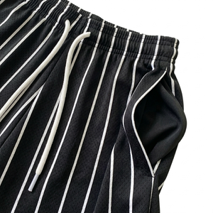 Shorts en maille rayés pour hommes, taille mi-haute, fermeture à cordon, respirants, style décontracté, 100% polyester - Product Image 4