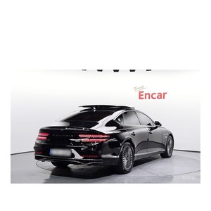 Genesis 2024 G80 2.5 Turbo AWD Essence 58 862 km Boîte de vitesses automatique Sièges en cuir Volant à gauche Caméra arrière - Voiture d'occasion - Product Image 2