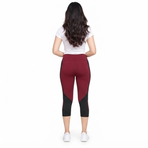 Women <b>Capri</b> <b>Legging</b> Made With Soft Stretch Fabric Lightweight Design High Waist Construction Breathable Structure Comfortable - Product Image 2