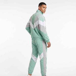 Ravida Sports – Sweat à capuche léger et respirant pour homme, motif léopard, patchwork, coupe oversize, ourlet fendu, idéal pour l'été, avec logo personnalisé - Product Image 1