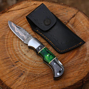 Cuchillo Plegable de Damasco Hecho a Mano de Primera Calidad con Mango de Resina y Madera – Proveedor Mayorista a Granel para EE. UU. y Europa, Cuchillo Plegable EDC al por Mayor - Product Image 2