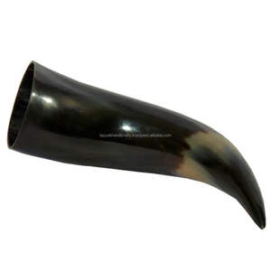 Corne à boire viking en agate, grande corne de buffle personnalisée avec support pour boissons - Product Image 1