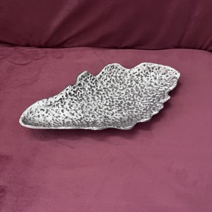 Bandeja de Aluminio con Acabado Antiguo, Diseño Único, Decoración para el Hogar, Diseño Artesanal, Artesanía Metálica - Product Image 3