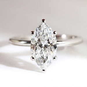 Anillo Minimalista con Diamante Cultivado en Laboratorio, Corte Marquesa, Oro Blanco de 14K, Solitario de 6 Puntas, Anillo de Compromiso, Banda de 1.8MM, Joyería Elegante - Product Image 3