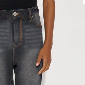 Tissu de qualité supérieure avec des matériaux de haute qualité, confortable et extensible / Jeans en denim pour garçons pour un usage quotidien actif - Product Image 3