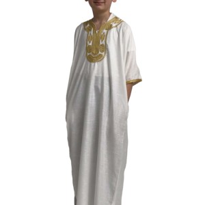 Thobe Caftán Islámico para Niños Musulmanes del Medio Oriente, Hecho en Pakistán, Cuello Alto, Tallas Grandes, Manga Larga, Estilo Modesto y Urbano - Product Image 1