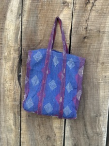 Bolsa de Mano Reutilizable de Algodón Kantha con Bordado Vintage, Hecha a Mano, Ecológica, para Compras, Viajes, Playa, Picnic, Supermercado - Product Image 2