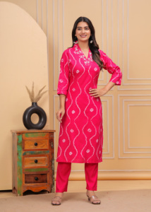 Conjunto de Kurti y Pantalón Estampado Rosa para Mujer, Mangas 3/4, Ropa Étnica Informal, Conjunto de Kurti Recto - Product Image 6