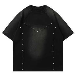 เสื้อยืดคัสตอมลายติดหมุดสำหรับผู้ชาย คอกลม ทรงโอเวอร์ไซส์ ล้างสีแบบแอซิด แขนสั้น แฟชั่นสไตล์ 100% ผ้าฝ้าย - Product Image 5