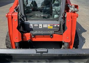 EN VENTA: Minicargadora de orugas diésel Kubota SVL75-3 2023 con alto momento de carga, disponible ahora - Product Image 4