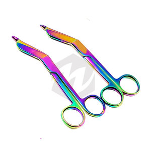 กรรไกรตัดผ้าพันแผล Lister 2 ชิ้น ขนาด 7.25 นิ้ว + 5.5 นิ้ว สีรุ้งมัลติไทเทเนียม สแตนเลสสตีล คุณภาพ A+ ใบมีดคม เครื่องมือแพทย์ - Product Image 3