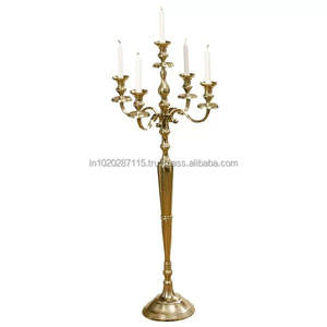 Elegantes candelabros de metal plateados hechos a mano para decoración de interiores de lujo y arreglo de velas para eventos de bodas - Product Image 5