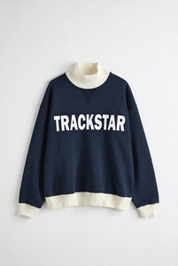 Sudadera Oversize de Cuello Alto para Mujer, Gris y Negro con Bloques de Color, Bordado Trackstar, Forro Polar Pesado - Product Image 5