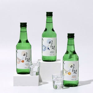 [So1ne Company] Soju ARYEON saveur prune, spiritueux coréen 360ml, bouteille verte, liqueur filtrée au charbon de bambou - Product Image 1