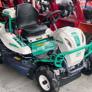 Tondeuse autoportée Orec Rabbit RM882 de haute qualité avec moteur à essence pour la coupe de l'herbe des pelouses, idéale pour l'agriculture, les jardins et l'aménagement paysager en France - Product Image 2