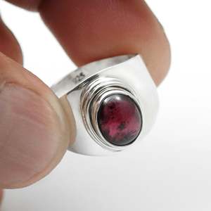 Elegant <b>Silver</b> Bezel Setting <b>Ring</b> With Smooth & Handmade <b>Garnet</b> Gemstone Solid 925 Sterling <b>Silver</b> Jewelry For Men And Women - Product Image 4