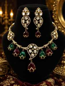 Ensemble de collier traditionnel en laiton plaqué or, style indien, tendance, pour mariage, fête et fiançailles, pour femmes, réglable - Product Image 1