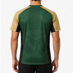 Camiseta Deportiva de Malla Transpirable para Hombre, Tejido Ligero, Paneles de Ventilación, Corte Atlético y Elegante, Ropa Deportiva para Sesiones Activas - Product Image 4