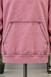 Sudadera con Capucha Extra Grande Personalizada de Mezclilla Rosa con Costuras en Contraste Negras y Bolsillo Tipo Canguro, Sudadera con Capucha Unisex OEM - Product Image 5