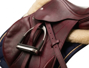 Selle de cheval en cuir de haute qualité, confortable pour le saut d'obstacles et le dressage, accessoires équestres durables, vente en gros - Product Image 4
