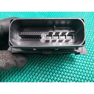 Módulo de Control de Freno de Estacionamiento Electrónico A4 2007-2011 Usado OEM 8K0907801H - Product Image 3