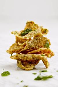 Snack de Pescado Crujiente con Huevo Salado Frito y Seco de Calidad de Exportación en Empaque al Vacío con 12 Meses de Vida Útil - Product Image 3