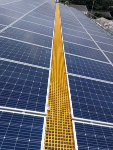 Plataforma de mantenimiento de fibra de vidrio FRP resistente a los rayos UV para pasarelas de techo, acceso a sistemas solares y HVAC, y caminos de servicio elevados - Product Image 6