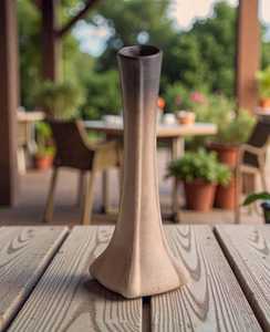 แจกันเซรามิคทรงแปลกตาหลากสี รุ่นล่าสุด งานแฮนด์เมด สำหรับวางบนโต๊ะหรือพื้น ตกแต่งบ้าน โดย UO INDIA - Product Image 2