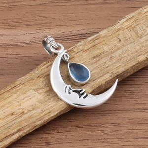 Collar con Colgante de Luna Creciente con Topacio Azul Natural Vintage en Plata de Ley 925, Regalo de Aniversario para Mujer - Product Image 4