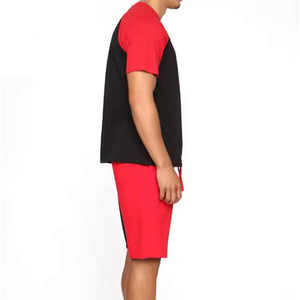 Conjunto de Camiseta y Pantalones Cortos de Verano para Hombre, Casual, Transpirable, OEM, Personalizado, de Algodón y Felpa, de 2 Piezas, con Diseño de Color Personalizado Digital - Product Image 4