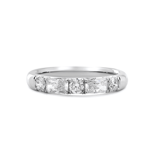 แหวนเพชรแล็บโกรว์ทรงกลมและทรงเรเดียนท์คัท 3 มม. ขายดีที่สุด ทองคำขาว 14K แท้ ดีไซน์หรูหรา 5 เม็ด รูปทรงสลับกันแบบฮาล์ฟอีเทอร์นิตี้ - Product Image 6