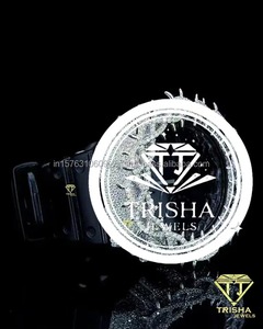 Reloj de Diamantes para Hombre de Diseño Único, Reloj de Cuarzo de Acero Inoxidable Resistente al Agua, Reloj de Lujo para Uso Diario Disponible para la Venta - Product Image 4