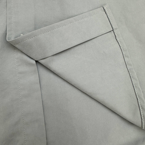 เสื้อเชิ้ตแขนยาวลำลองผู้ชายแบบสั่งทำ OEM ODM ปักลายที่ปกเสื้อ ปกคอพับ ติดกระดุมเม็ดเดียว - Product Image 5