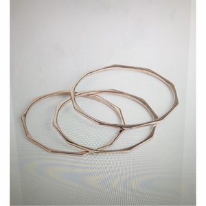 ชุดกำไลทองแดงเรขาคณิตมินิมอลแบบขายส่ง ขัดเงาสูง รูปทรงแปดเหลี่ยม ชุบทองคำสีกุหลาบ กำไลแบบซ้อนได้ สำหรับผู้หญิง เครื่องประดับ - Product Image 1