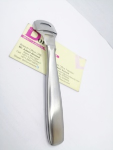 Removedor de Callos de Acero Inoxidable, Duradero y Reutilizable, Herramienta para el Cuidado de los Pies, 10 Cuchillas, Cortador de Piel Dura y Muerta, Lima, Escofina, Logotipo Personalizado - Product Image 3