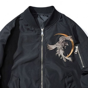 Veste en satin décontractée pour homme OEM, col rabattu, fermeture boutonnée, coupe-vent, en polyester et soie, en vente - Product Image 2