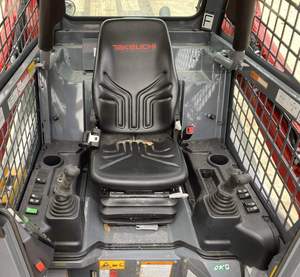 USED <b>CHEAP</b> Takeuchi TL10V2 Skid Steer Loader Crawler Loader Diesel Engine High Load Moment <b>Bucket</b> for Construction - Product Image 5
