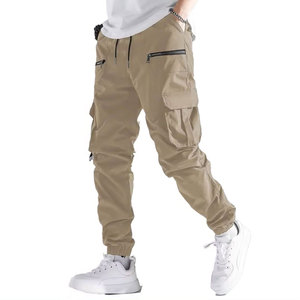 Pantalon cargo jogger pour homme, taille élastique, style utilitaire, sport et décontracté, coupe ample tendance, streetwear, pour la mode moderne - Product Image 2