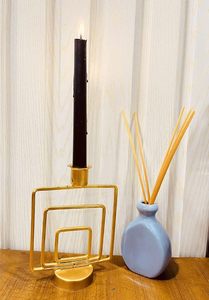 Portavelas Decorativo de Metal de Diseño Elegante para Mesa, Adorno para Decoración del Hogar - Product Image 6