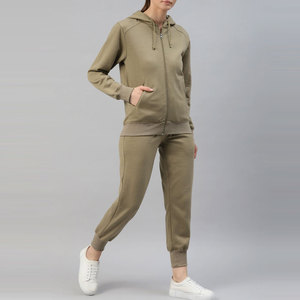 Low Moq Custom Design Women <b>Tracksuits</b> Outdoor Use Women Clothing Solid Color <b>Plain</b> <b>Tracksuit</b> - Product Image 4