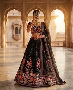 Conjunto de Lehenga Choli de Tela Bordada Divyam Creation, Estilo Tradicional de Boda para Mujer, Estilo India Pakistán, con Spandex - Product Image 2