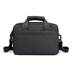 Bolso de Mano Multifuncional de Lona Impermeable, Diseño 2026, para Viajes al Aire Libre, Personalizado con Logotipo, Venta Caliente - Product Image 3
