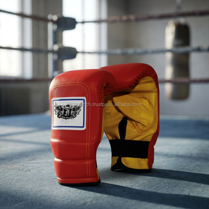 ถุงมือฝึกซ้อมหนังแบบคลาสสิค IRON PUNCH IP-601 รุ่นประสิทธิภาพสูง พร้อมสายรัดข้อมือแบบยาว  โลโก้สั่งทำได้  บุหนา 4 ชั้น สำหรับชกมวย - Product Image 3