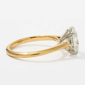 Anillo de Compromiso Solitario de Diamante Cultivado en Laboratorio de 0.72 Quilates, Corte F VS1, Oro Blanco de 14K, Certificado IGI, Clásico de Lujo para Novia - Product Image 6