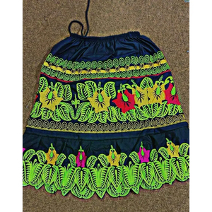 Jupe pour femme en polyester, imprimée et brodée de fleurs, avec strass, dernier cri, motif hawaïen, insulaire, Guam, Micronésie, OEM - Product Image 2