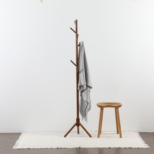 Wholesale Bamboo Wooden Tree Coat Rack Hangers Floor <b>Standing</b> Design Bedroom Simple Fashion Clothes Rack for Home Furniture - Product Image 4