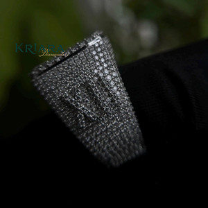 Bague signet pour homme en argent 925 plaqué or blanc avec diamants de laboratoire taille baguette couleur G, pour un usage quotidien - Product Image 4